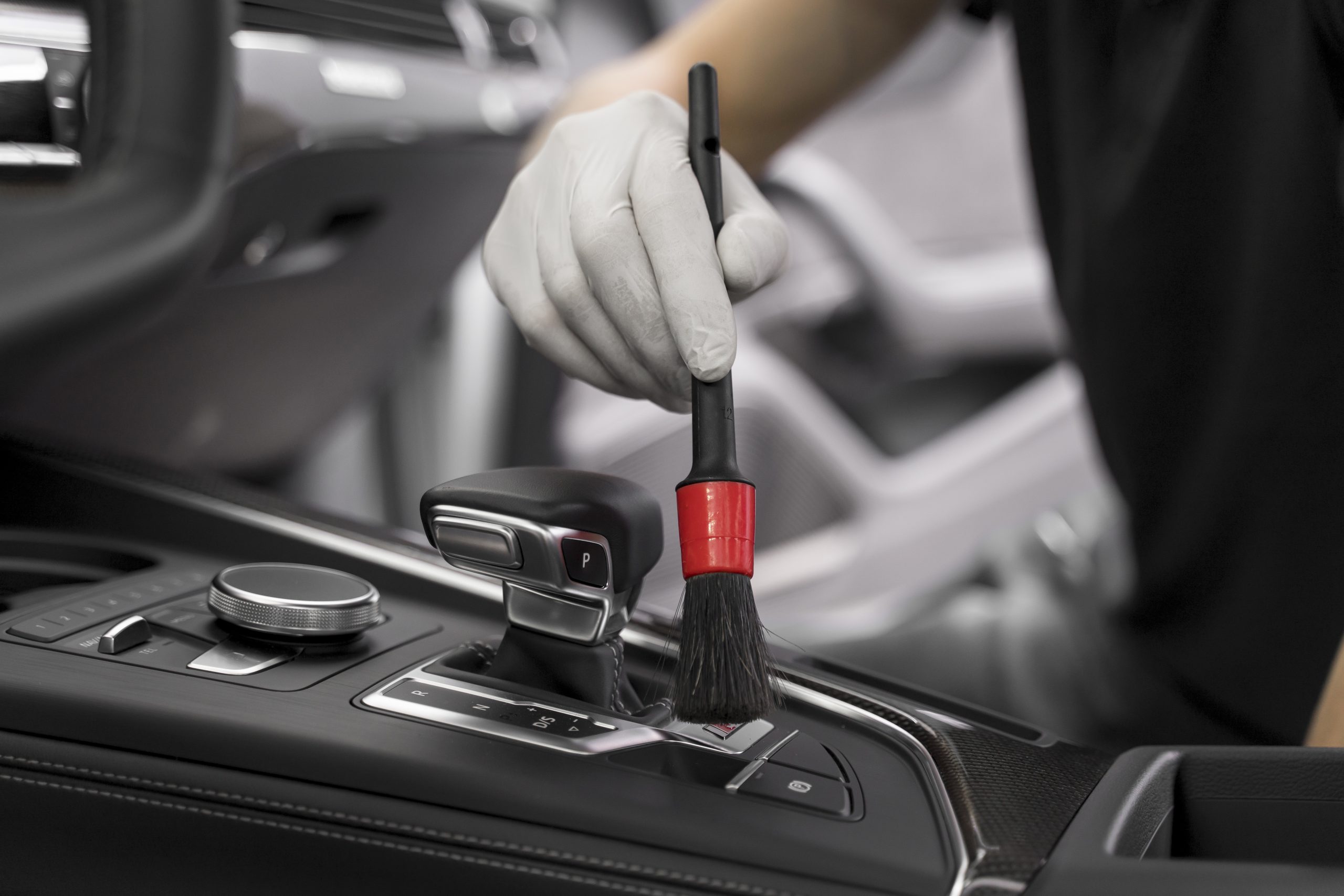 بهترین زمان برای انجام صفرشویی VIP خودرو در اصفهان - دیتیلینگ خودرو در اصفهان